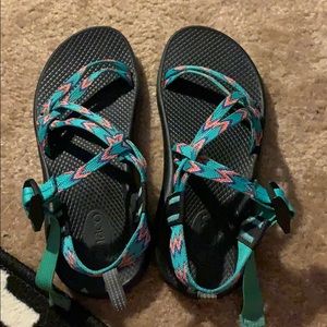 chacos